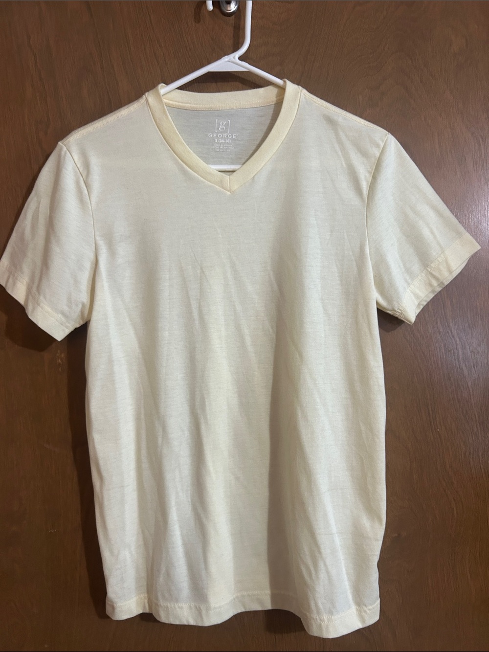 George Men’s V-Neck T-Shirt - light yellow